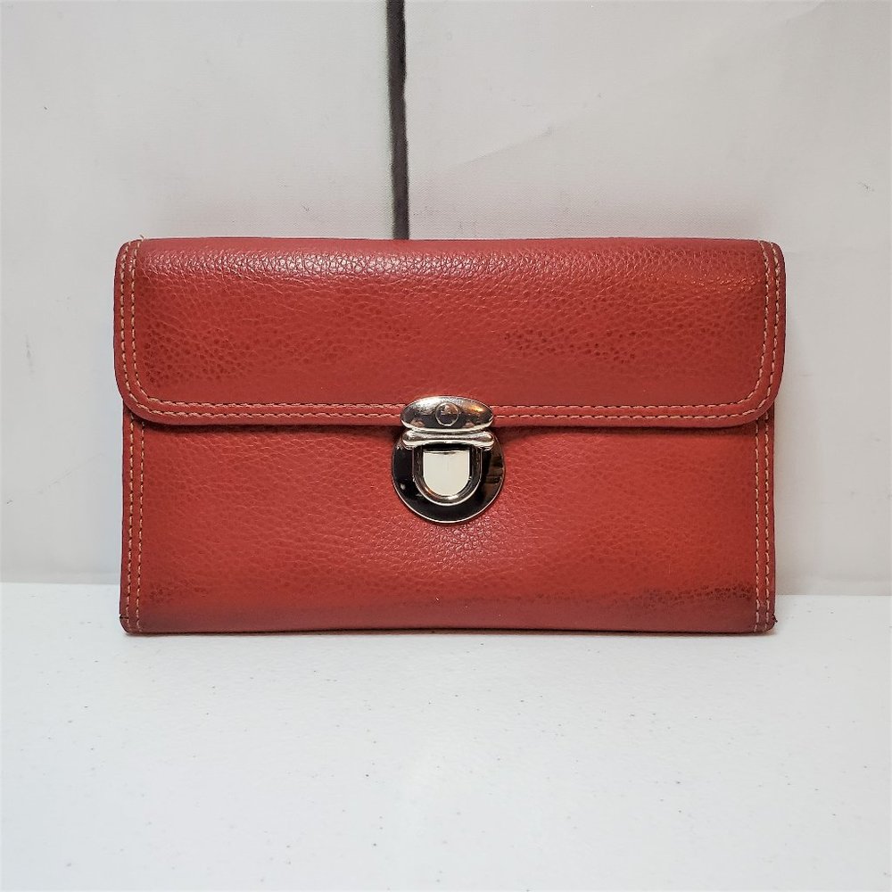 *SOLD* Pebbled Faux Leather Bi-Fold Wallet Organizer - Picture 1 of 9